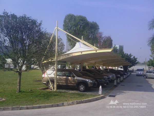 深圳聯(lián)通基地車(chē)棚